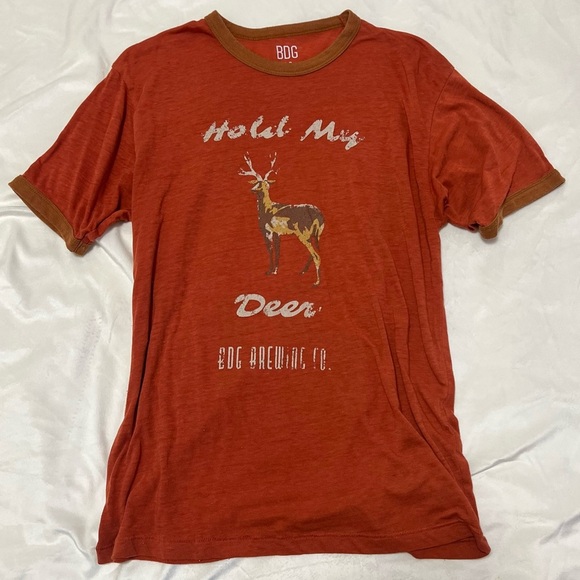 Hold My Deer shirt - Picture 1 of 2